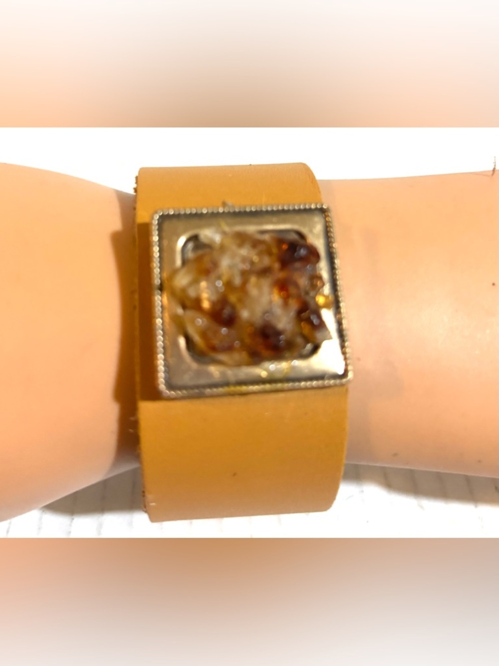 Handmade Amber Stone Leather Cuff Bracelet - Tan